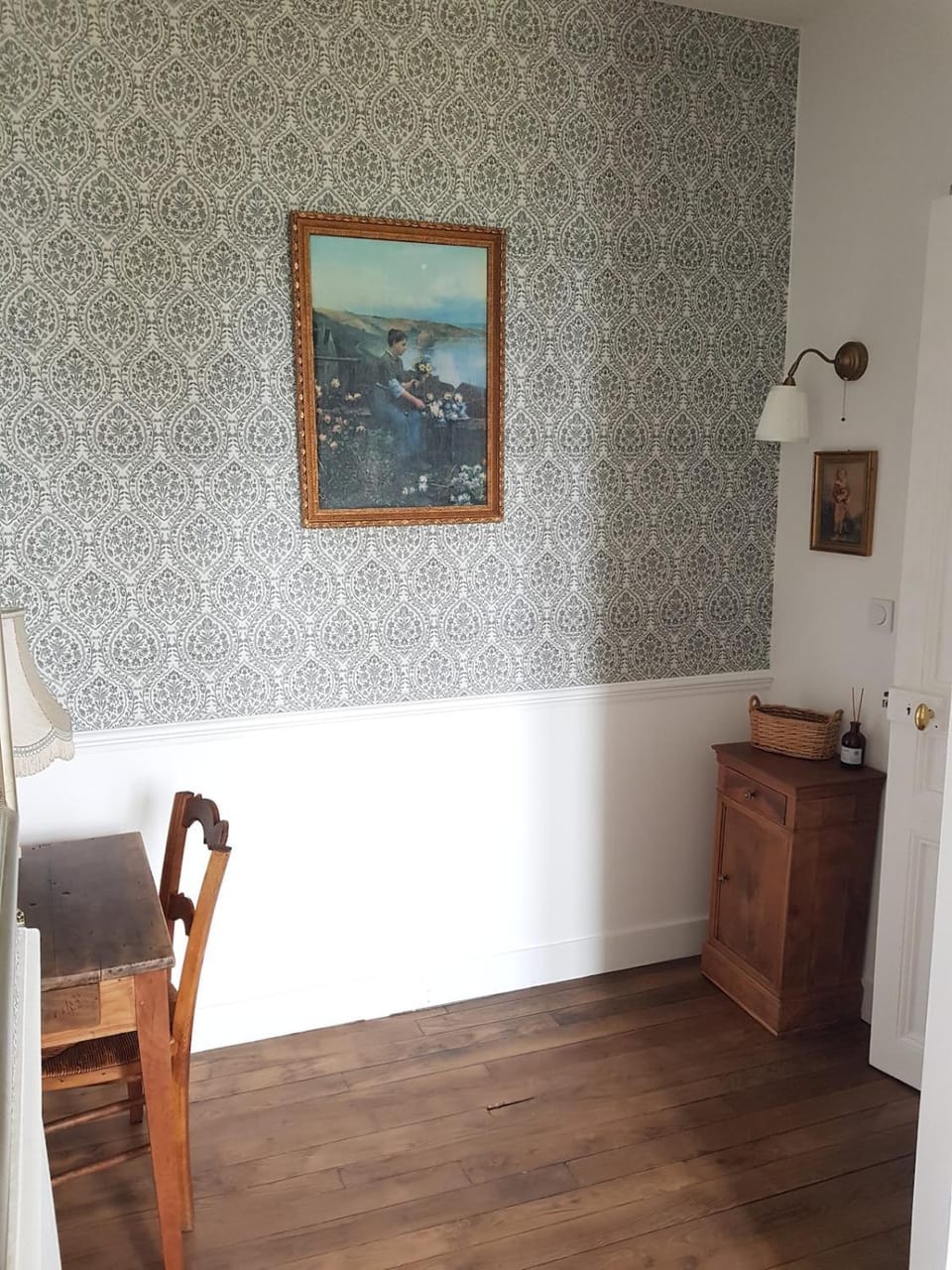 Seating area