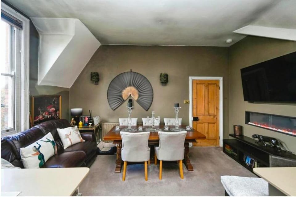 Crescent House Apartments Apartment in Nottingham