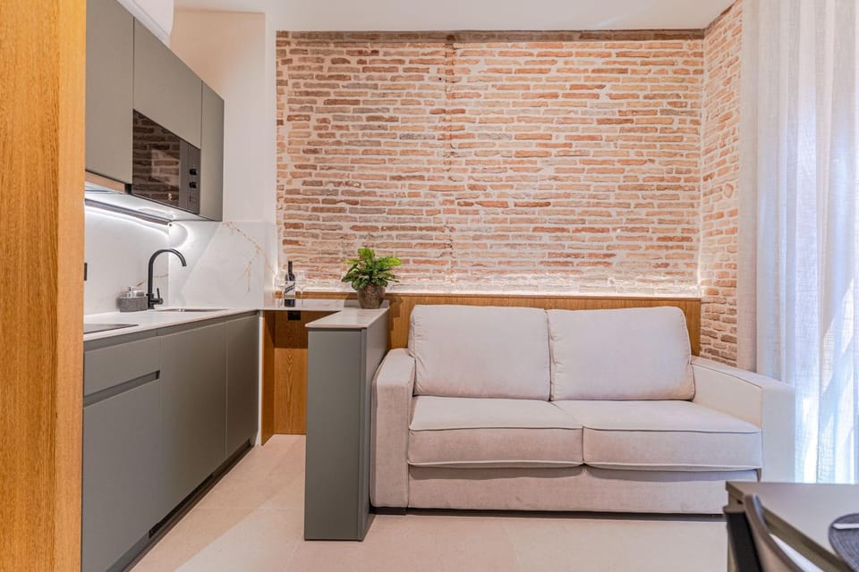 Bib-Rambla Boutique II, Granada Center, Con Parking Apartment in Granada