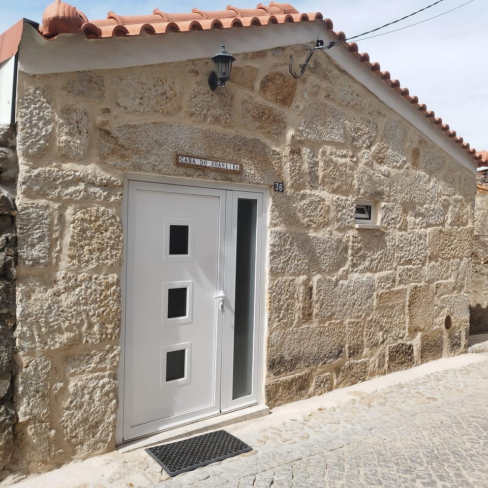 Casa do Joaneira House in Vila Real District