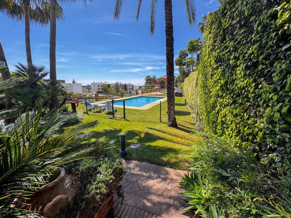 Natural landscape, Garden, Swimming pool, Swimming pool, sunbed