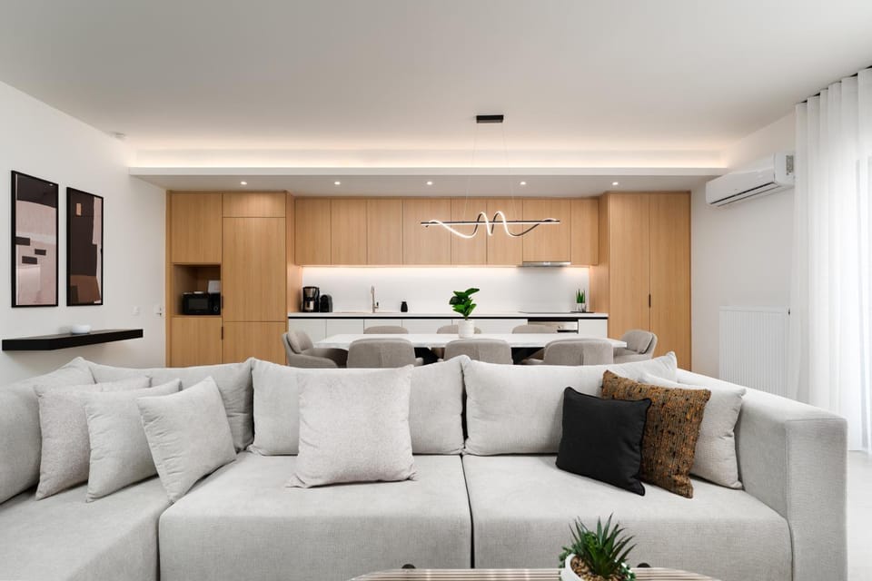 Living room, Photo of the whole room, Decorative detail, internet, air conditioner