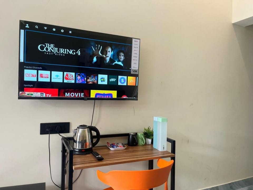 TV and multimedia, Evening entertainment