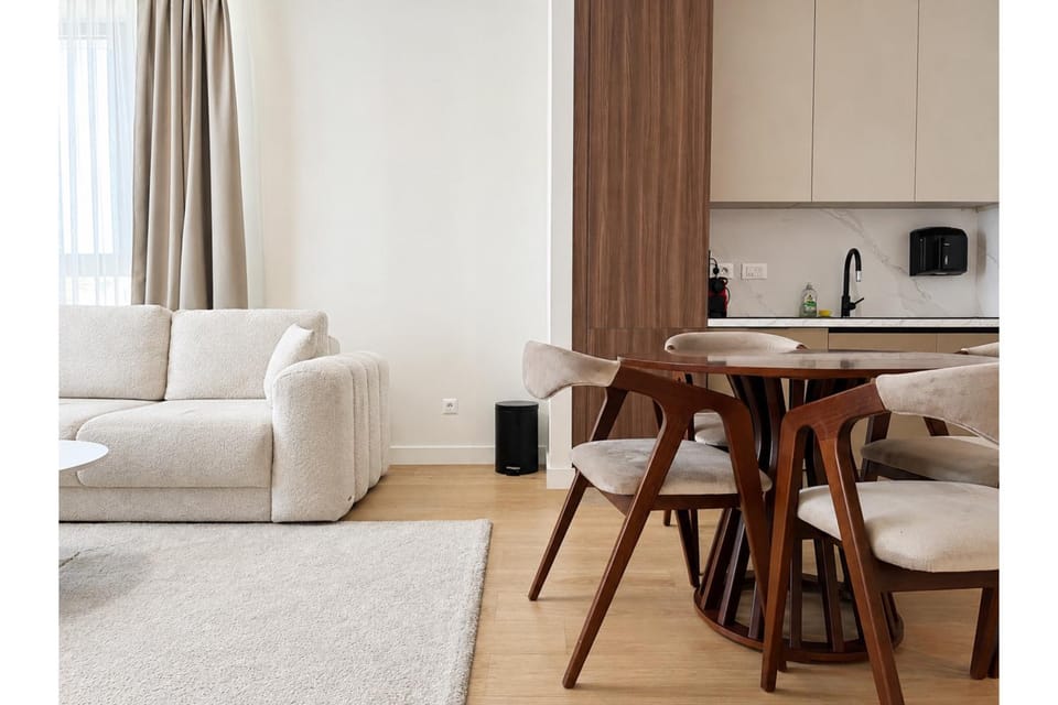 Dining area, Bedroom