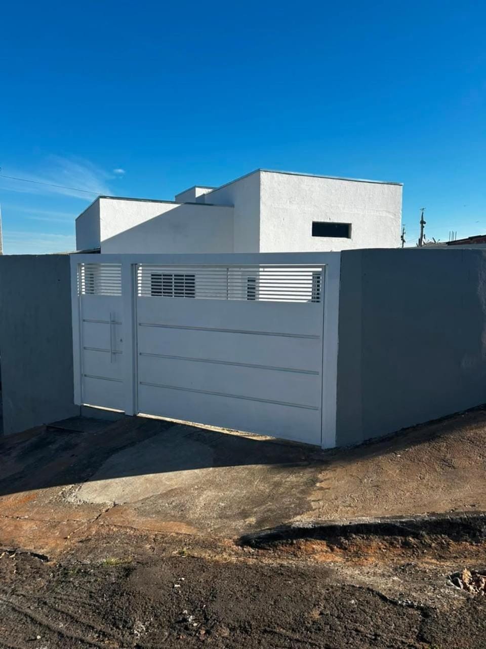 Property building, Day