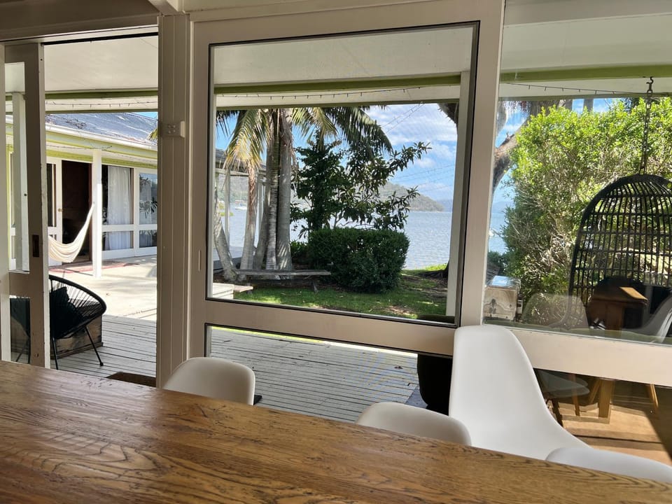 Dangar Island Beach House House in Dangar Island