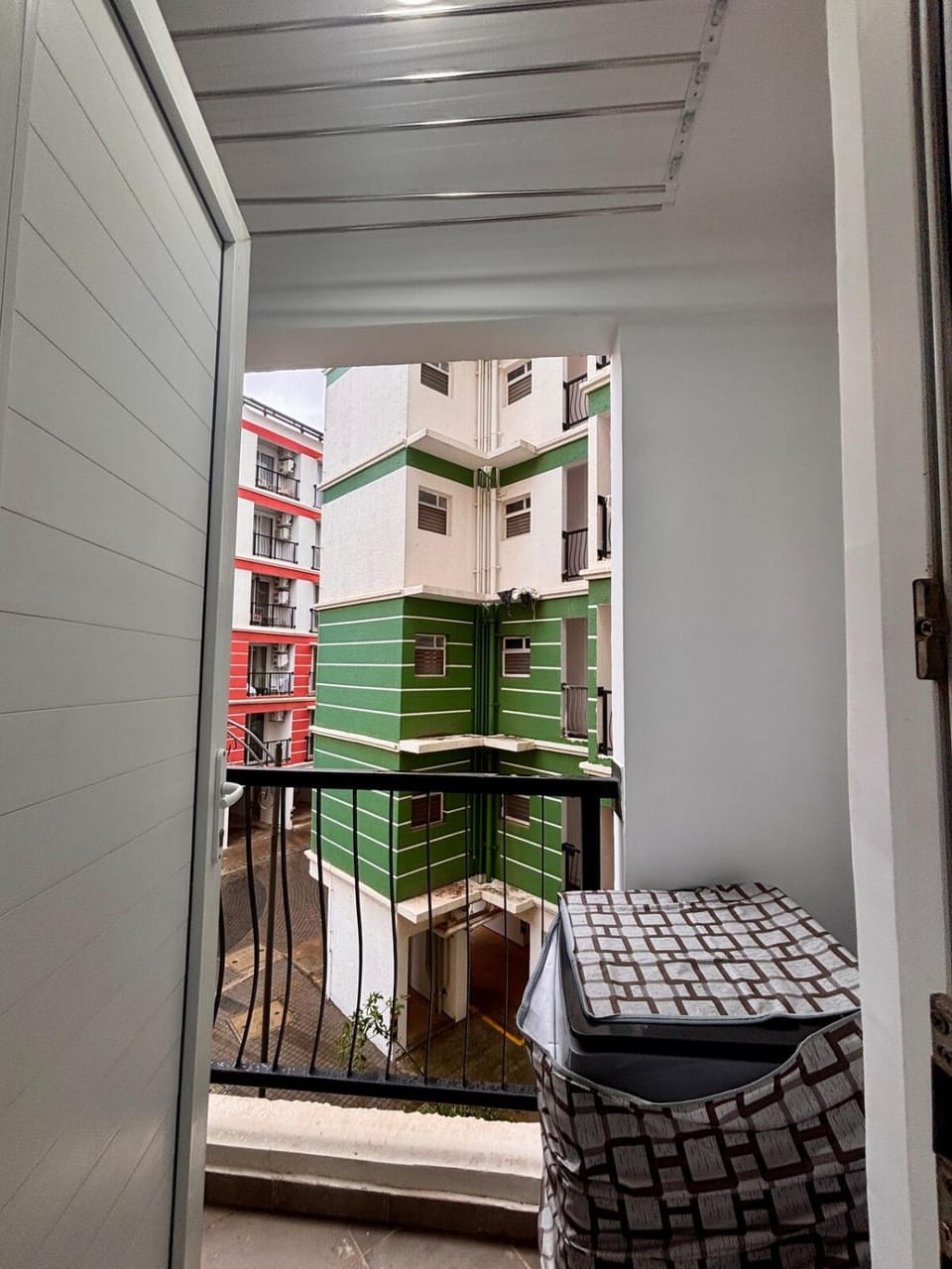 Gupta Homes Resort Style 3 BHK by Amoret Homes Apartment in Goa, India