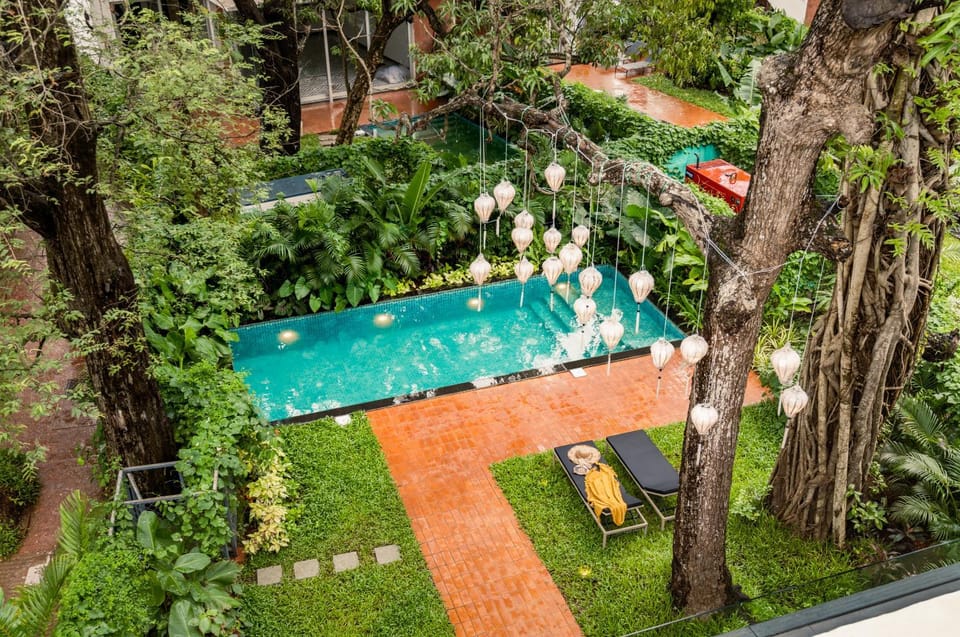 Garden, Garden, Garden view, Pool view, Swimming pool, Swimming pool, sunbed