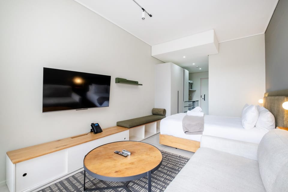 The Rose 709 - Top Floor Modern City Apartment Apartment in Cape Town