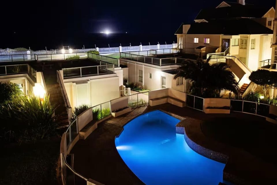 Seaview Apartment on the beach Apartment in Port Elizabeth
