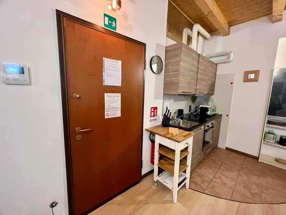 Shira home - Trieste Reception Apartment in Trieste