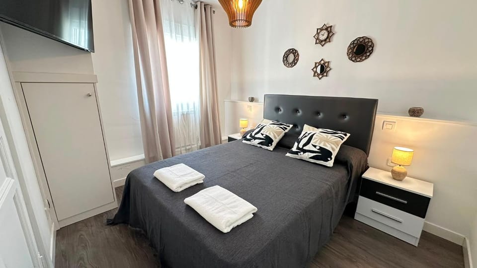 Rooms Cabeza Bed and Breakfast in Madrid