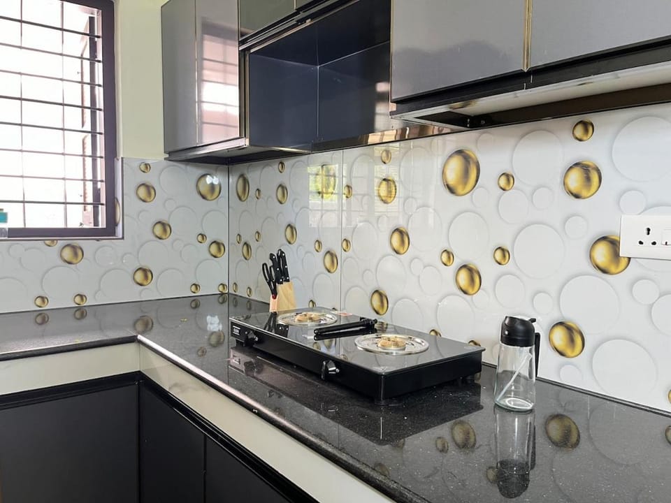 Kitchen or kitchenette, stove