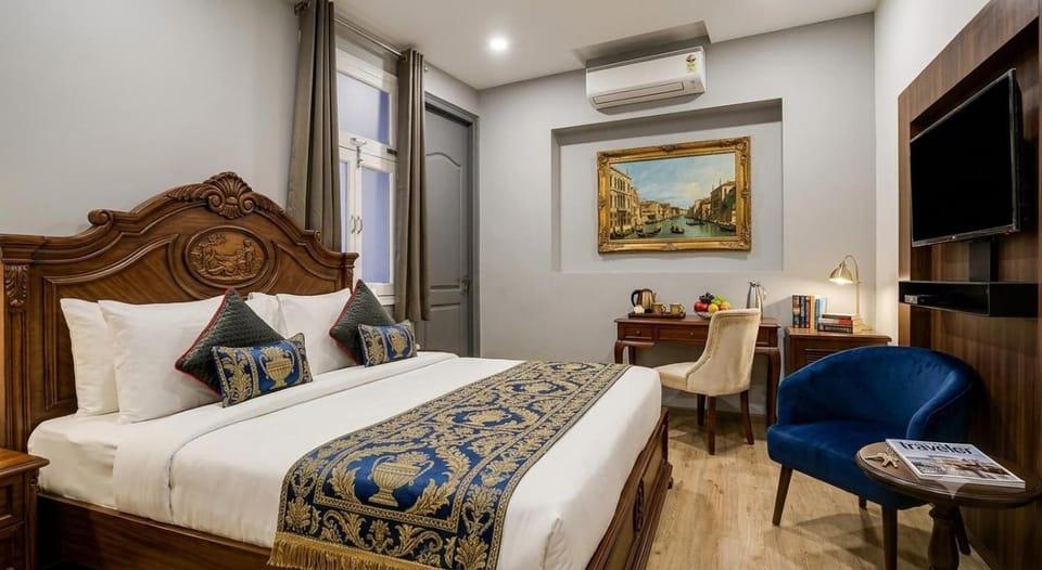 Hotel Corporate Suites Hotel in Noida