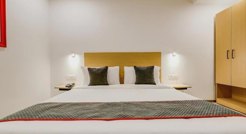 Hotel Corporate Suites Hotel in Noida