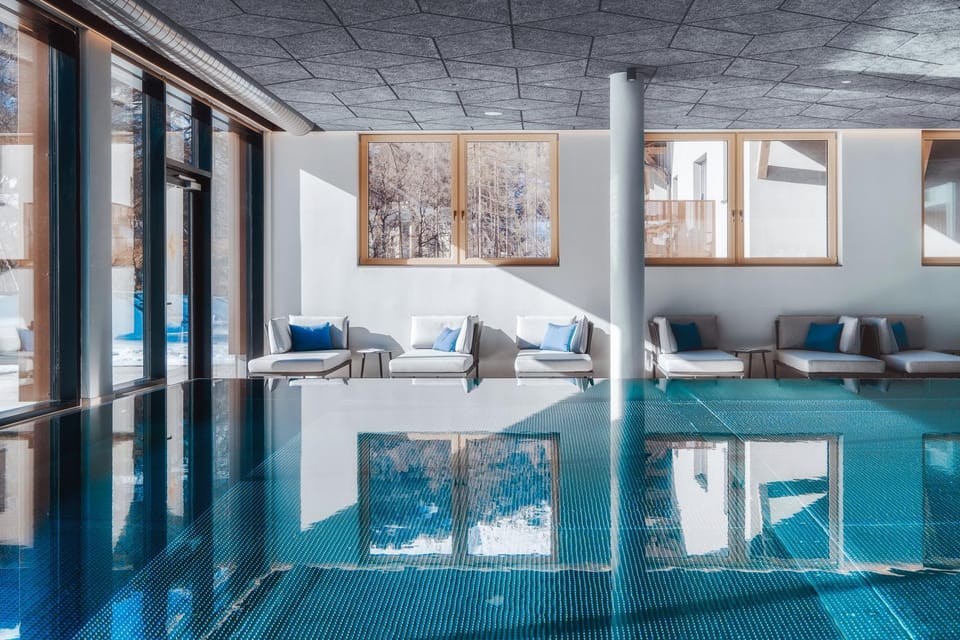 Spa and wellness centre/facilities, Swimming pool