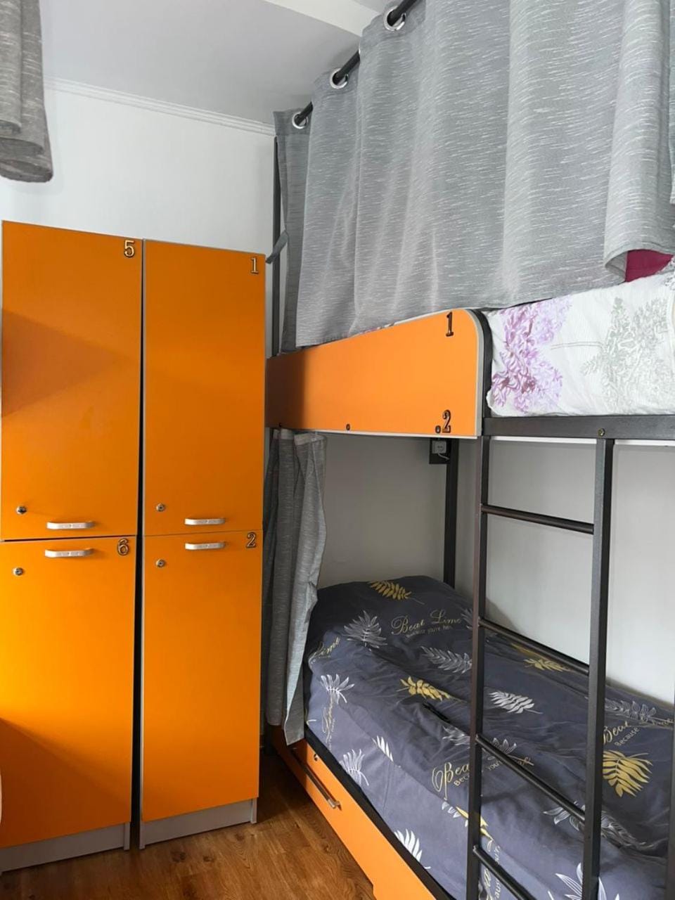 bunk bed
