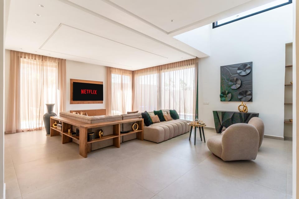 TV and multimedia, Living room