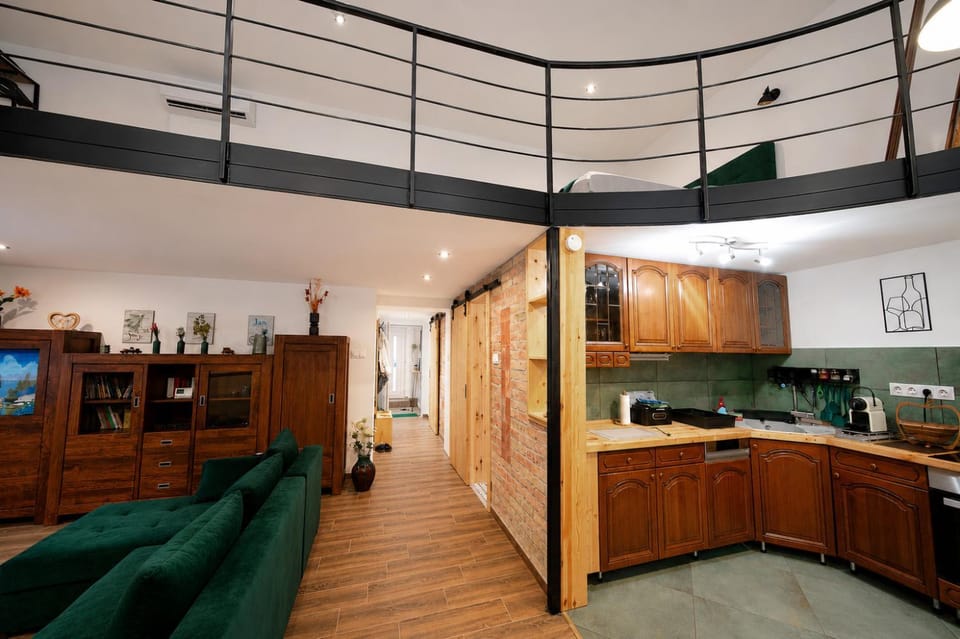 Entire loft apartment in Budapest, Széll Kálmán tér Apartment in Budapest