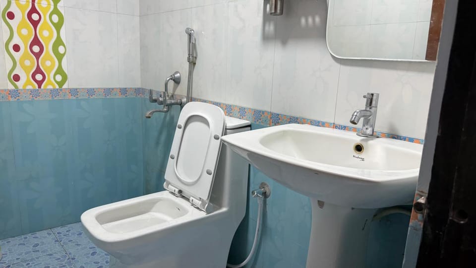 Toilet, Bathroom