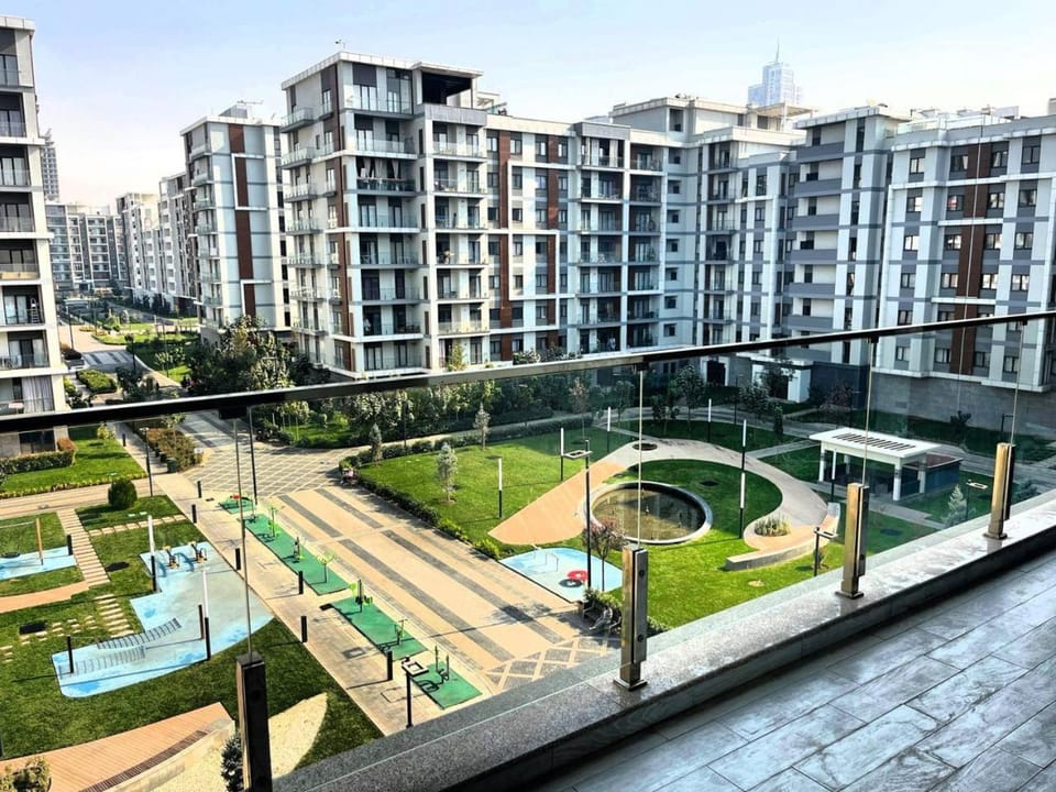 Children play ground, Garden, Location