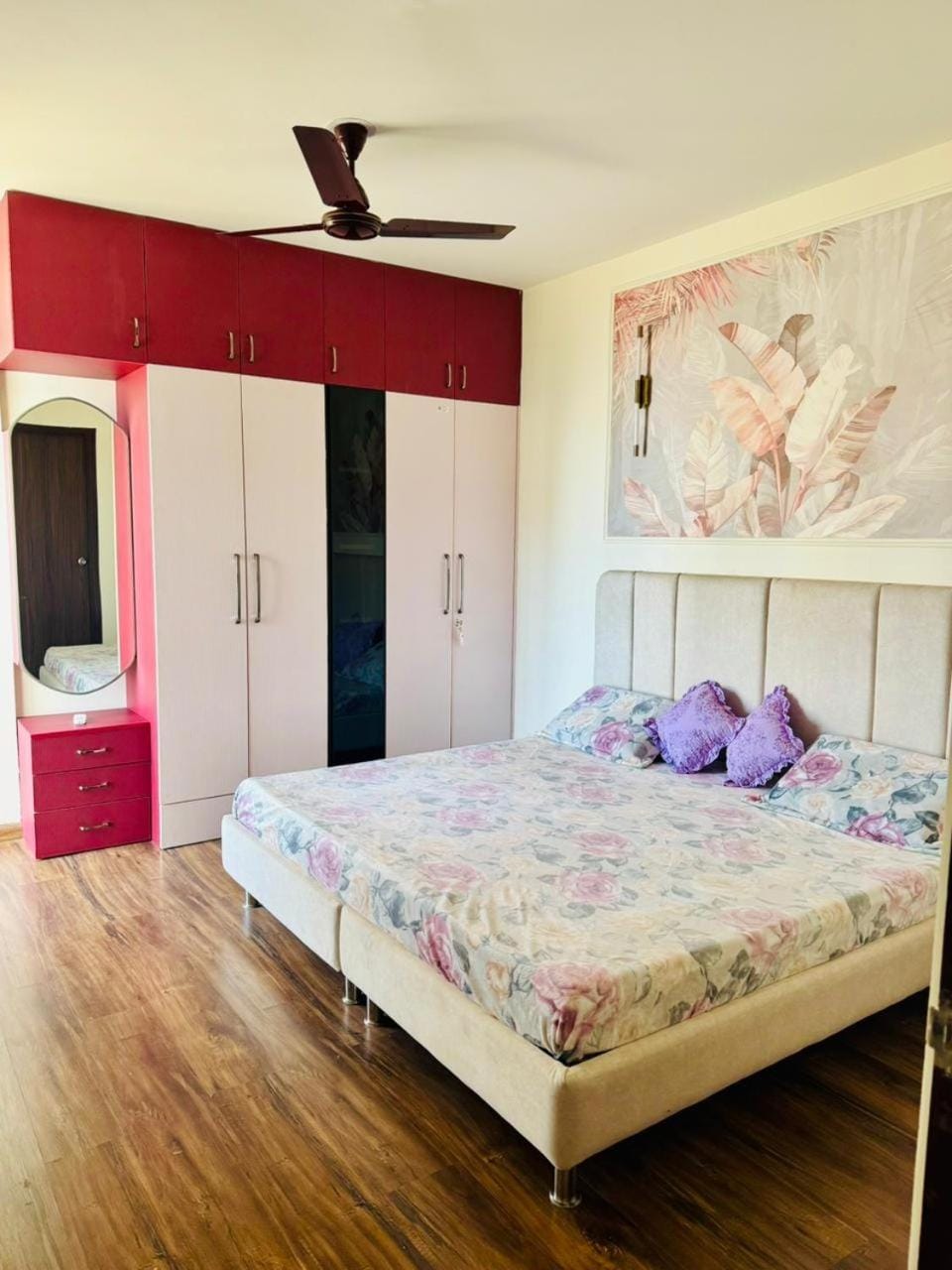 Bed, Photo of the whole room, Bedroom, wardrobe