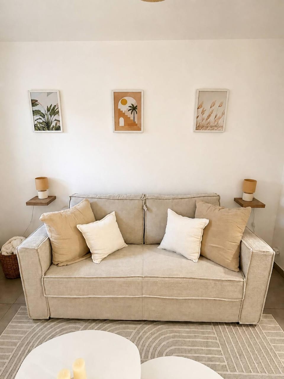 Living room, Seating area