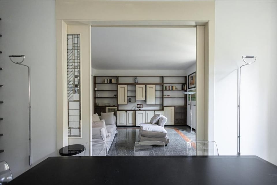 The House 6 rooms 7 beds 8 places 4 bathrooms Apartment in Milan