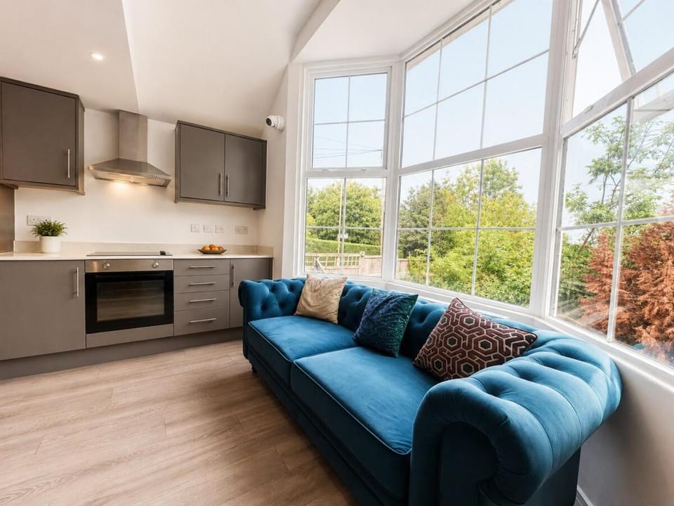 ST11, Canterbury Ensuite, Parking, Shared Kitchen Apartment in Canterbury