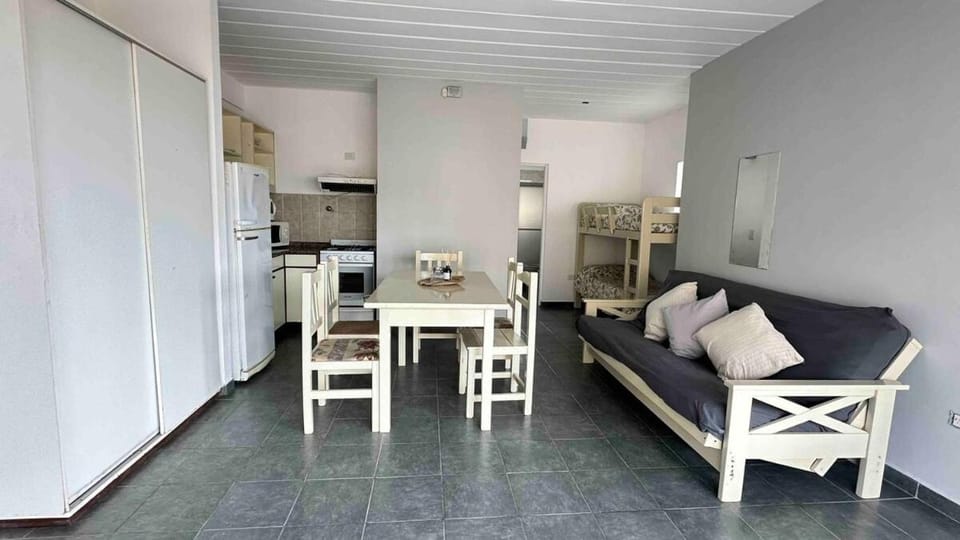 Amerida - Departamentos para jovenes Frente al Mar - A 1 cuadra de la noche de Pinamar Apartment in Ostende