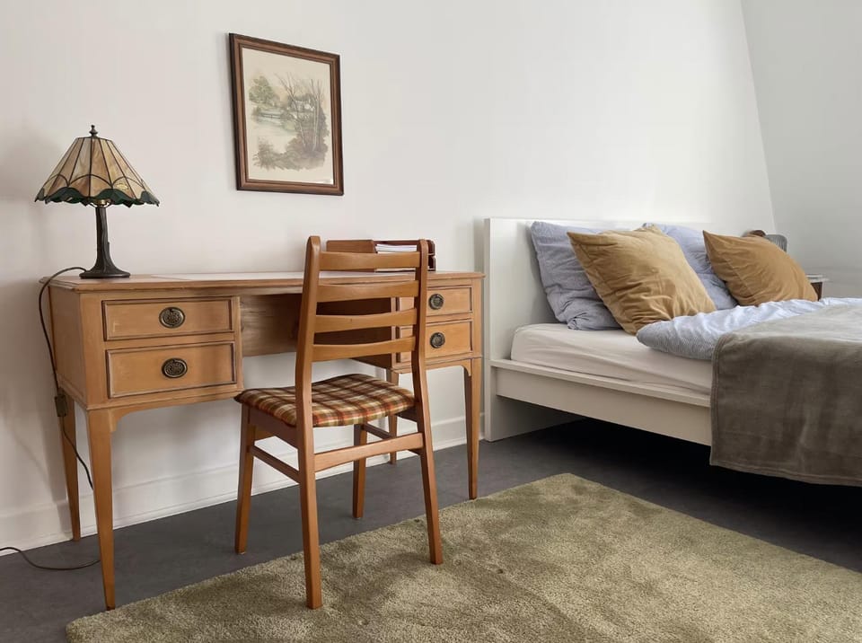 Bed, Photo of the whole room, Bedroom