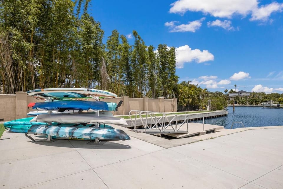 Waterfront Condo Kayaks Resort Pool Sarasota Villa in Sarasota