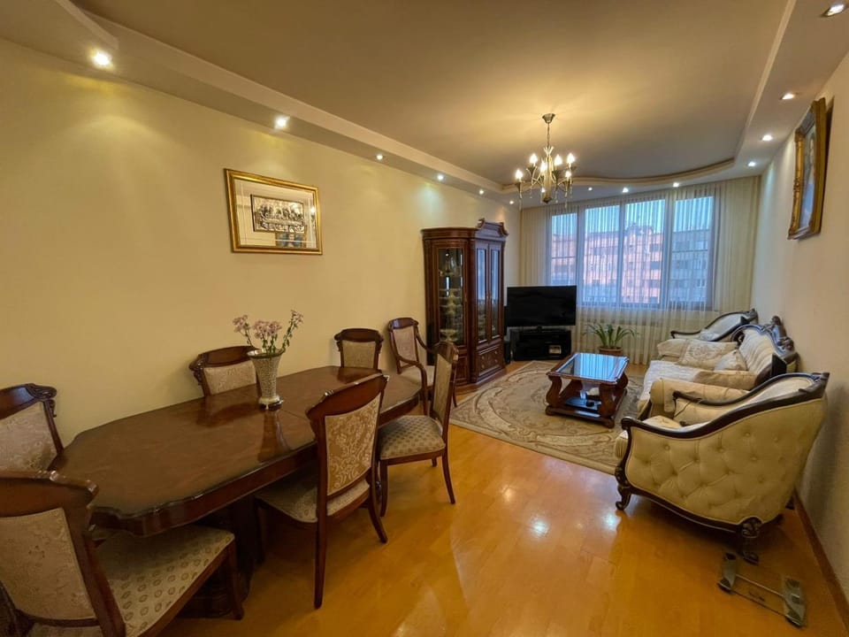 Hrachya Kochar Apartment Apartment in Yerevan