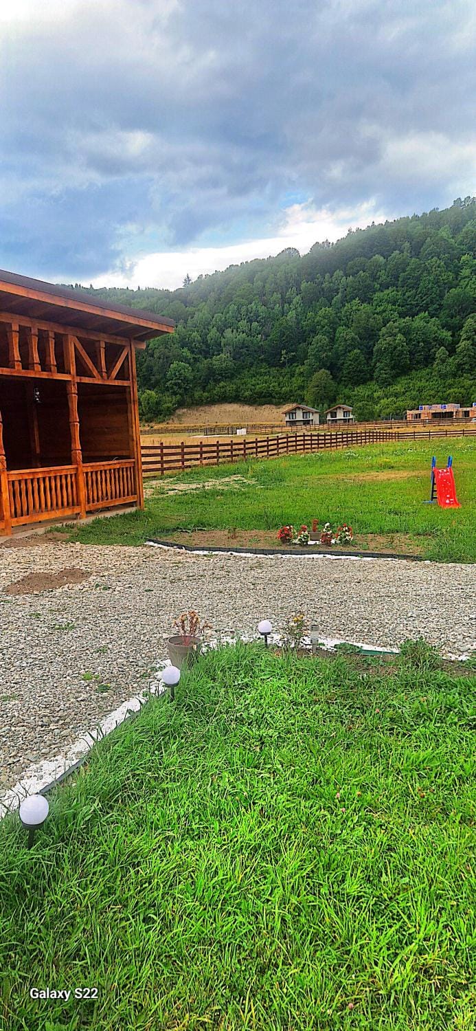BARSA MARE Rulote si Corturi Campground/ 
RV Resort in Brașov County