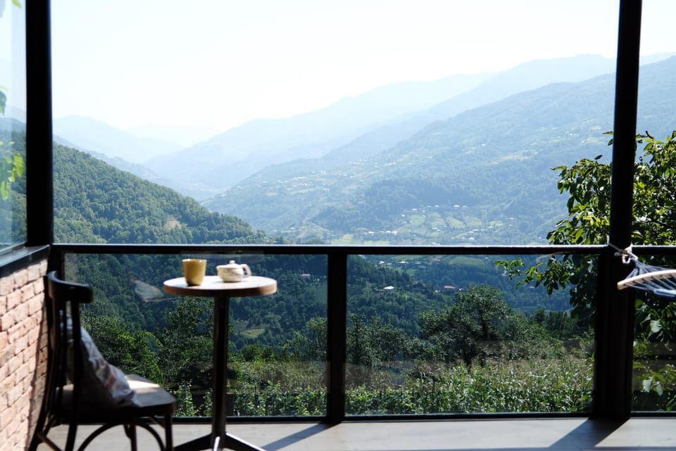 Patio, Day, Natural landscape, View (from property/room), Balcony/Terrace, Dining area, Mountain view