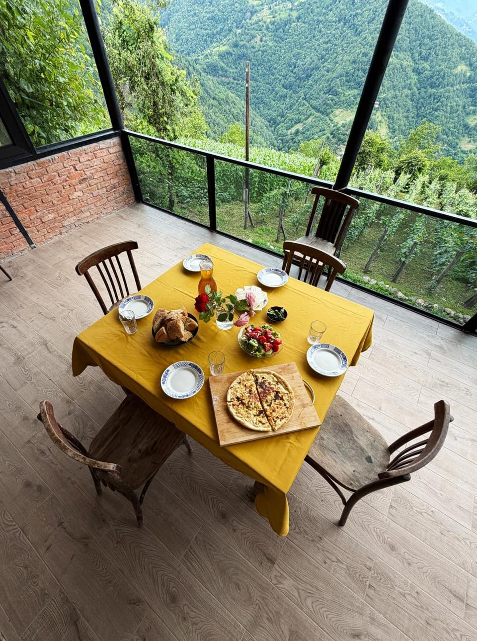 Patio, Natural landscape, View (from property/room), Balcony/Terrace, Dining area, Food, Mountain view