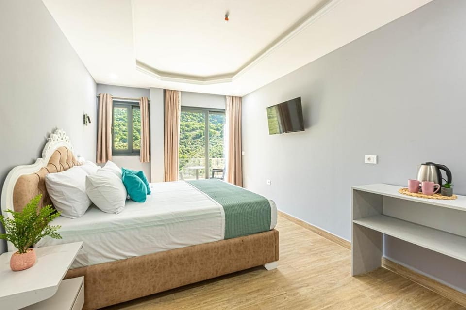 Sea Breeze Suite 33 Llaman - Free Parking Apartment in Vlorë County, Albania