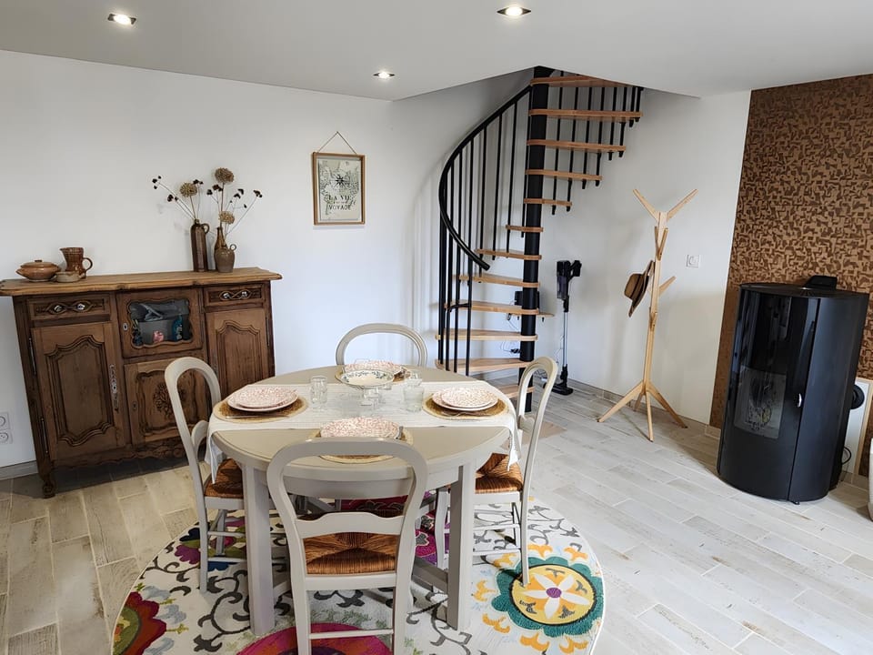 Property building, Living room