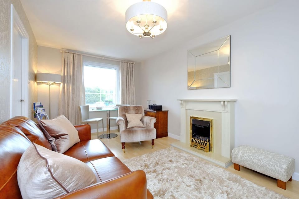TV and multimedia, Living room, Photo of the whole room, Seating area