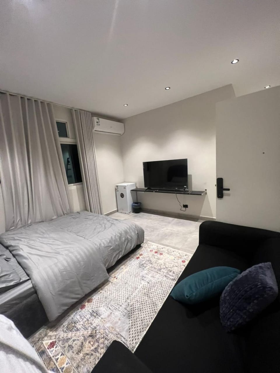 Self check-in studio Apartment in Al Khobar