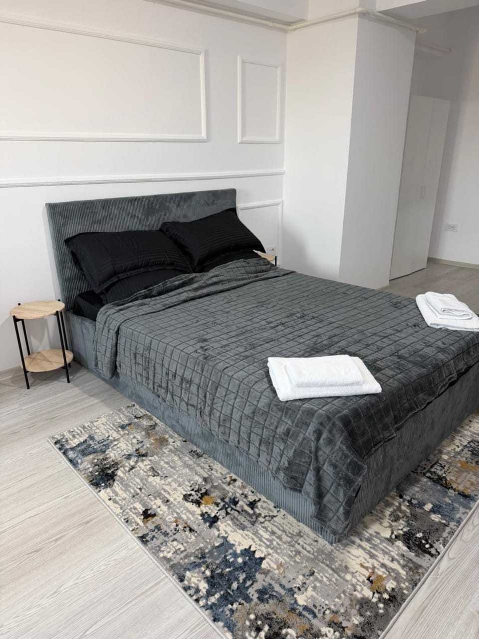 Apollo Studio 2 Apartment in Romania