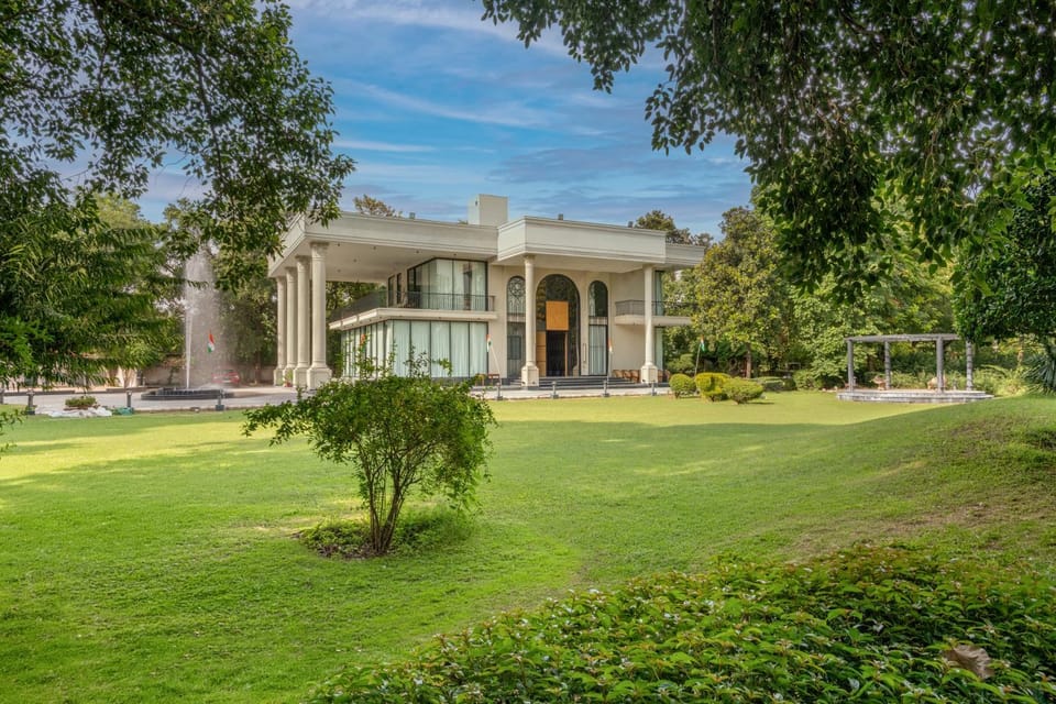 Sukoon Farm - A Lush Green Luxurious Stay Gurugram Villa in Haryana
