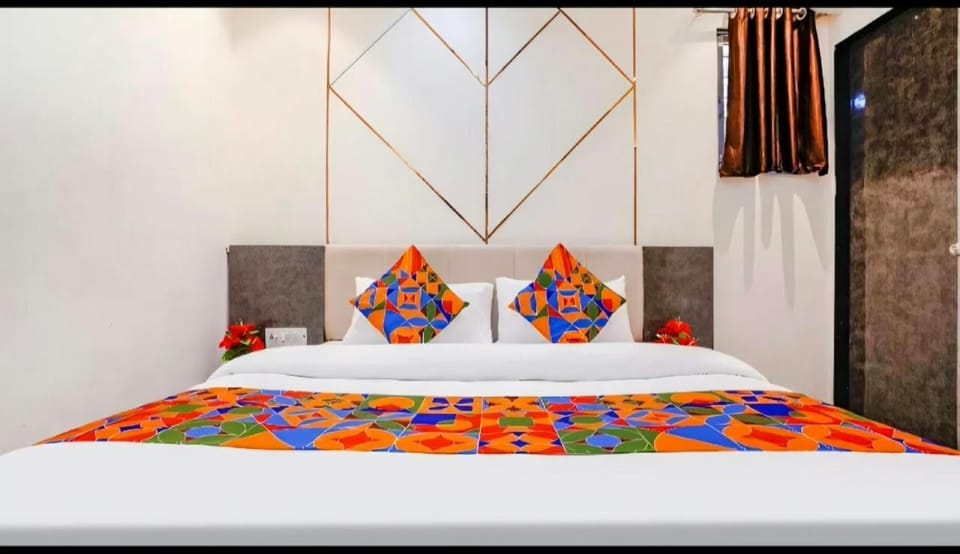 Hotel Dhanlaxmi Hotel in Maharashtra