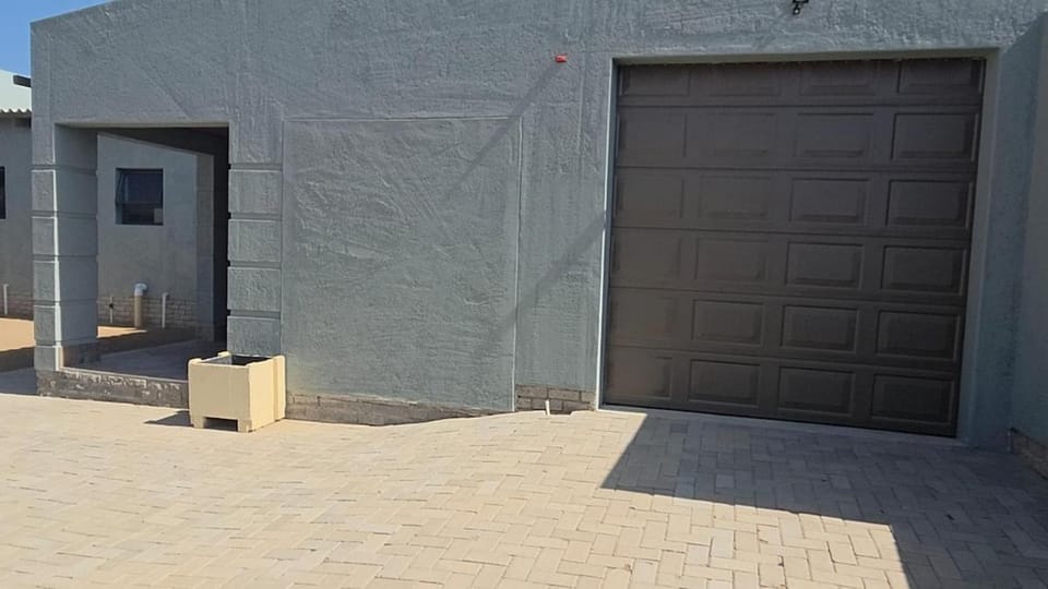Ristavo's Self-Catering Apartment in Namibia