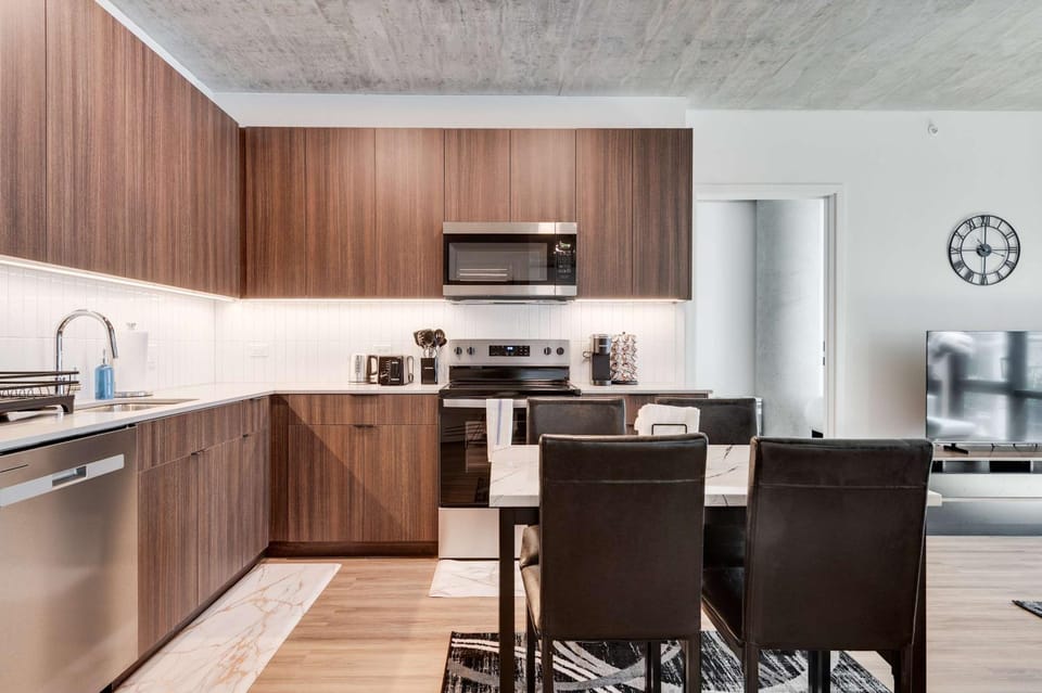 Wabash 4BR - Pool Free In & Out Parking 4 Apartment in South Loop