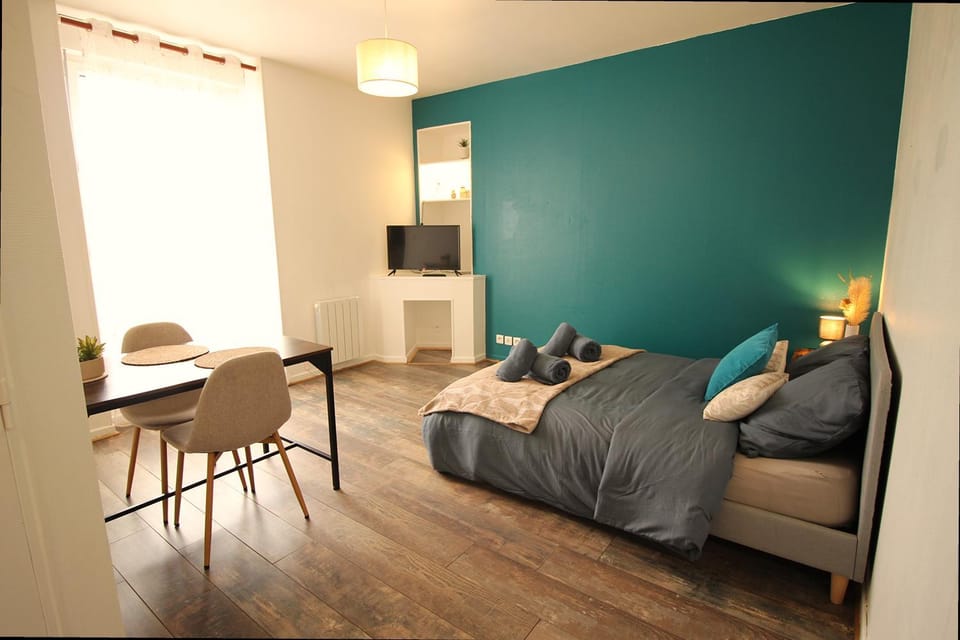 Quai n3 Gare Centre Ville 24h du Mans Apartment in Le Mans