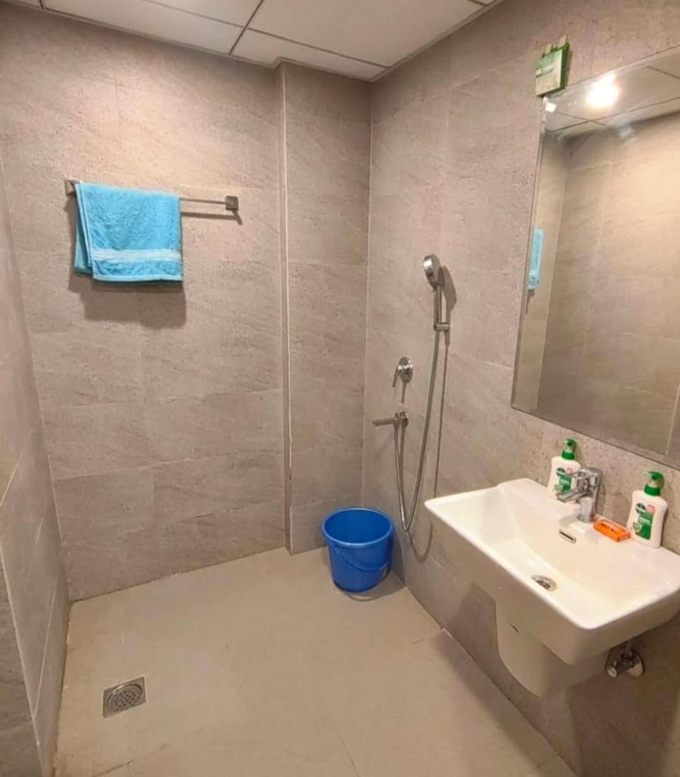 APEX HUB NEAR EXPO MART ALPHA 2nd GREATER NOIDA Apartment in Uttar Pradesh