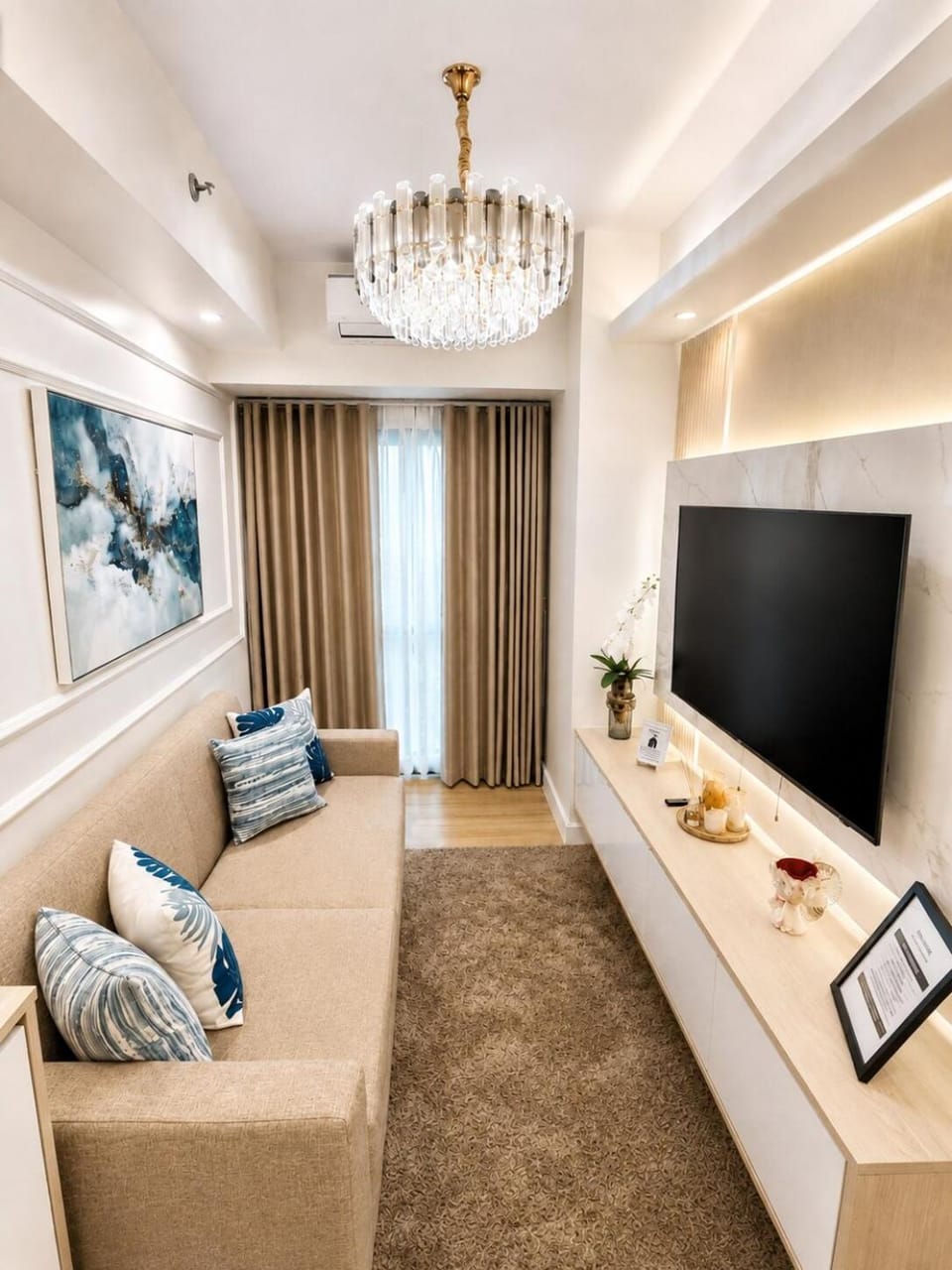 TV and multimedia, Living room, Seating area
