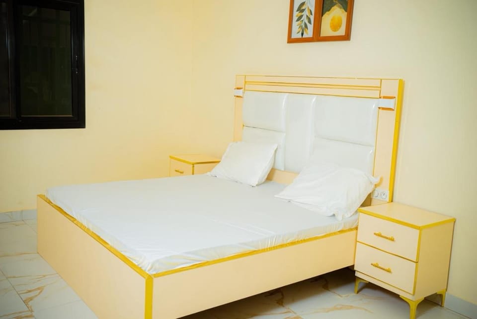 Appartement Neuf, Meublé & Climatisé à Jaxaay Cité Gendarmerie Apartment in Dakar Region, Senegal