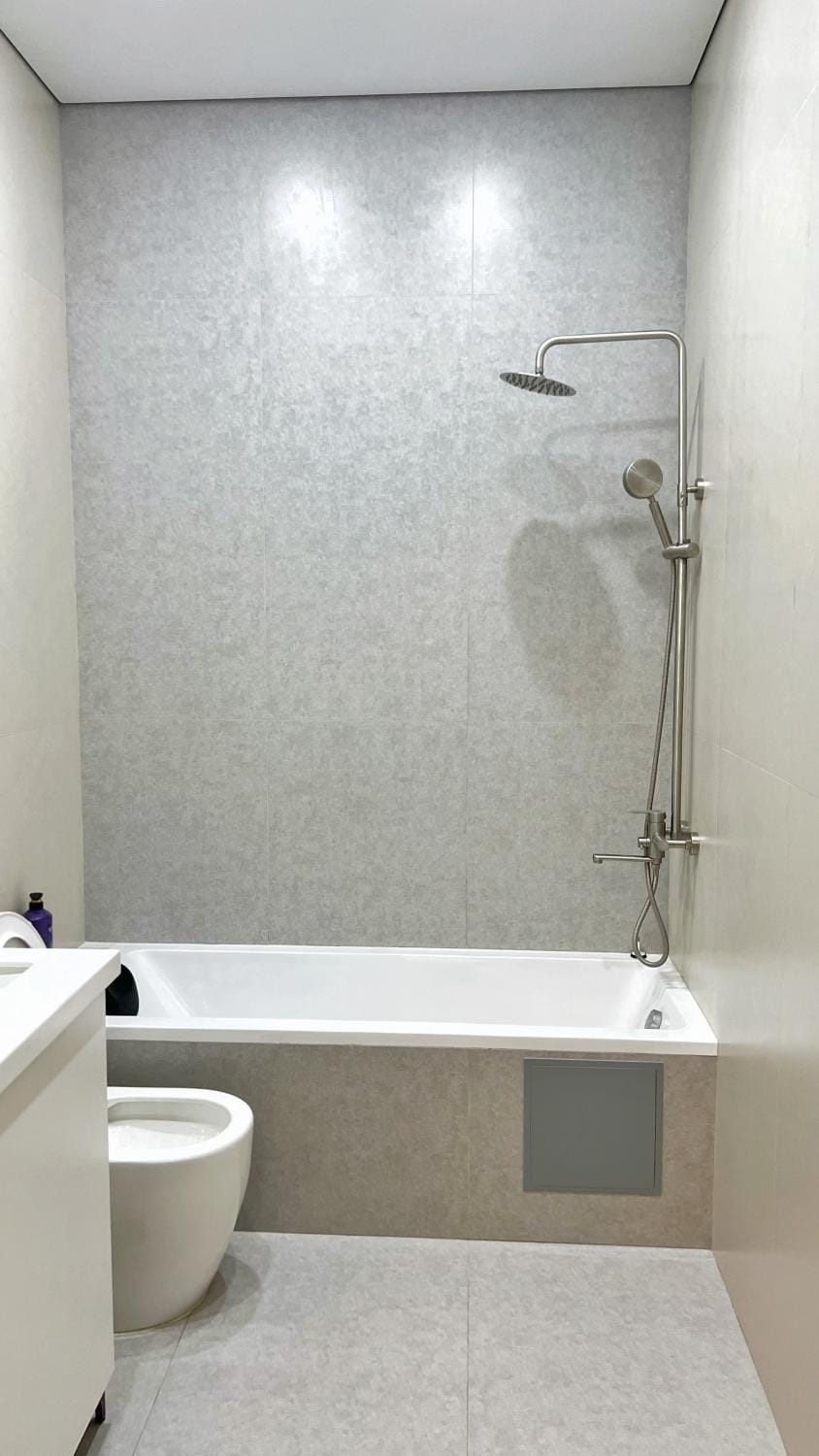 Shower, Toilet, Bathroom, Bath